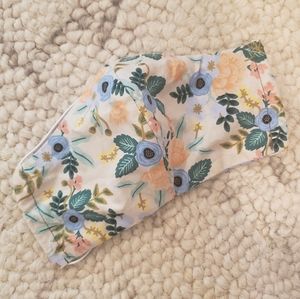 Face mask with filter pocket